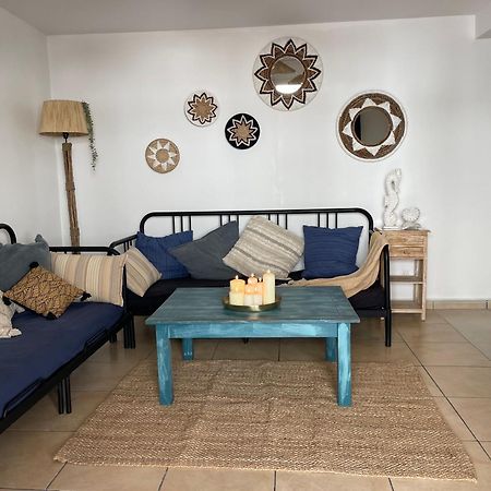 Port Royal Apartments, Heated Pool, Speed Wifi, Terrace อาโรนา ภายนอก รูปภาพ