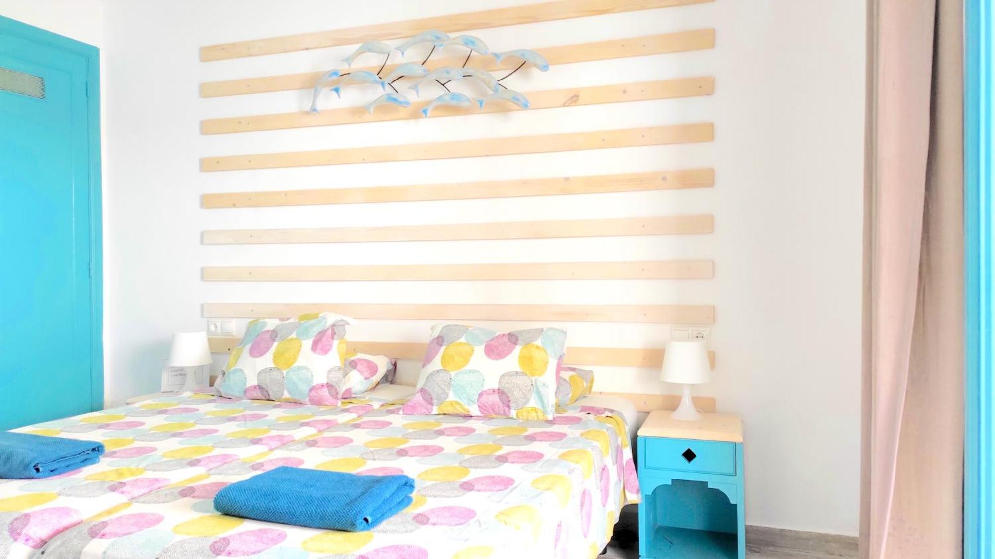 Port Royal Apartments, Heated Pool, Speed Wifi, Terrace อาโรนา ห้อง รูปภาพ